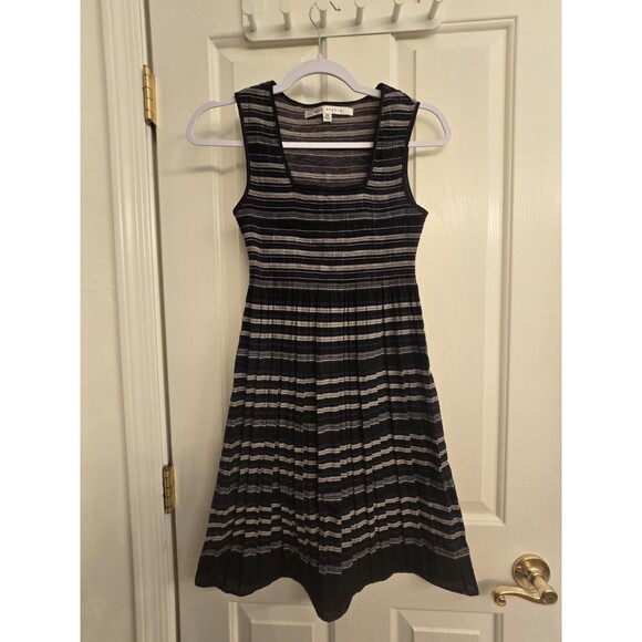 Max Studio XS Women's Black Engineer Stripe Square Neck Pleated Mini Dress - Picture 1 of 4